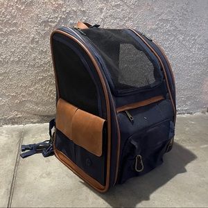 Pet backpack in navy and camel canvas